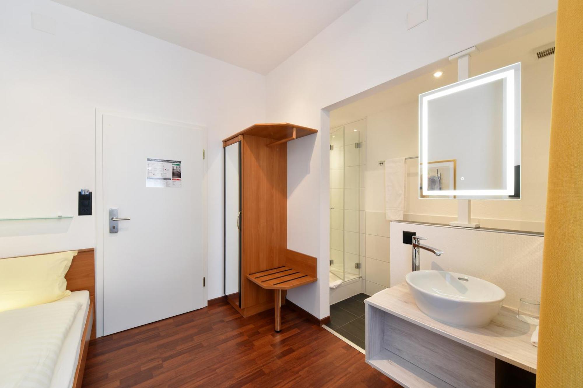 Hotel Engel Zofingen Rum bild